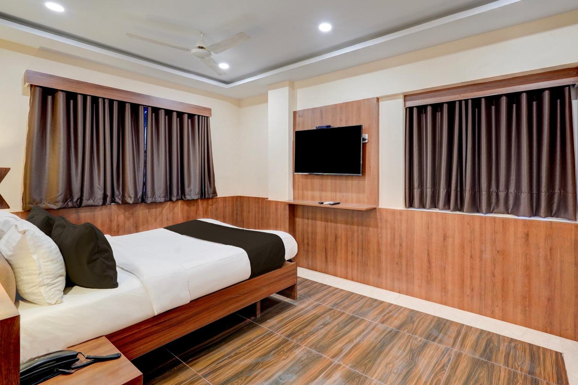 Townhouse Oriental Inn Chennai Exterior foto