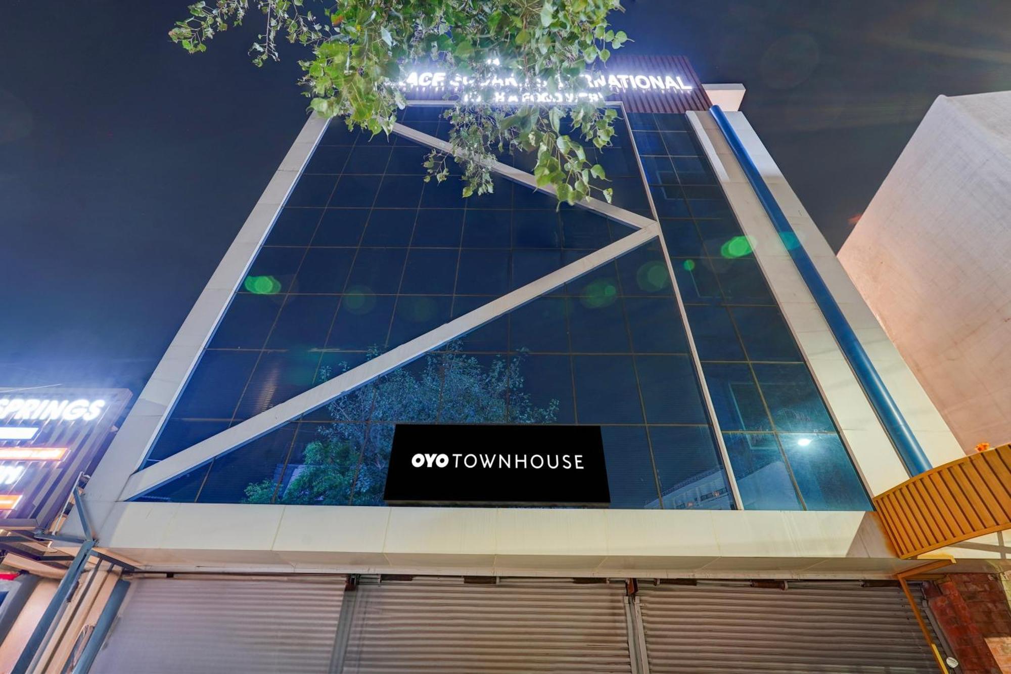 Townhouse Oriental Inn Chennai Exterior foto